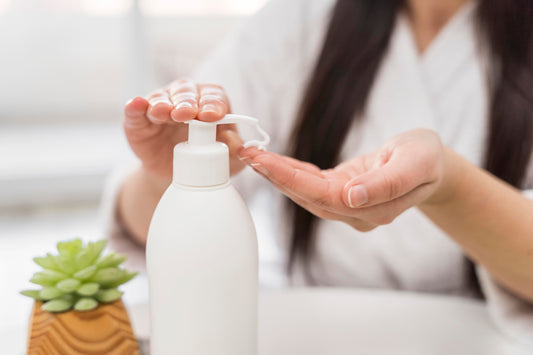 Sulfate-Free Shampoo (Transparent Shampoo Base)