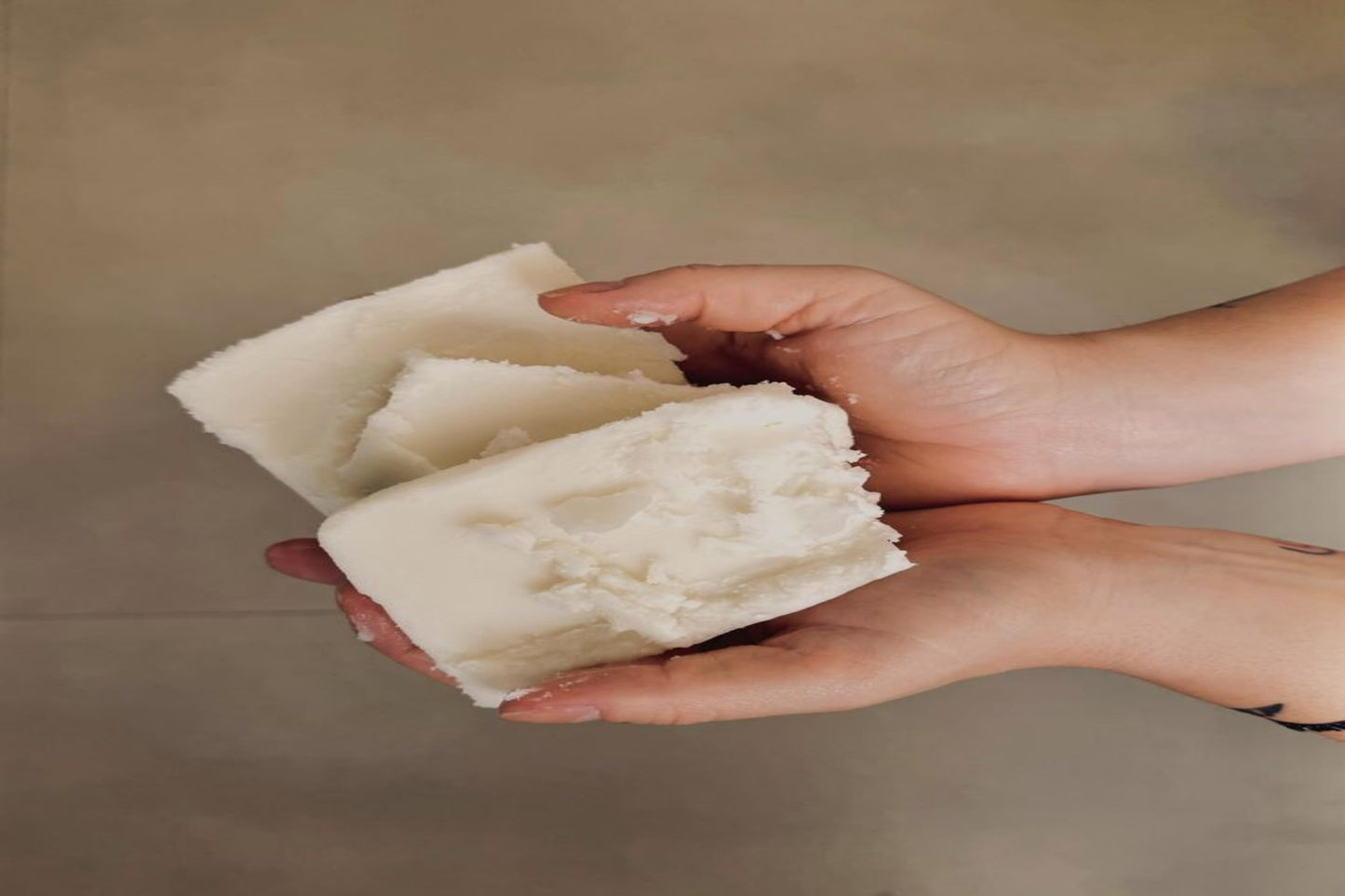 Soya Chunks Wax